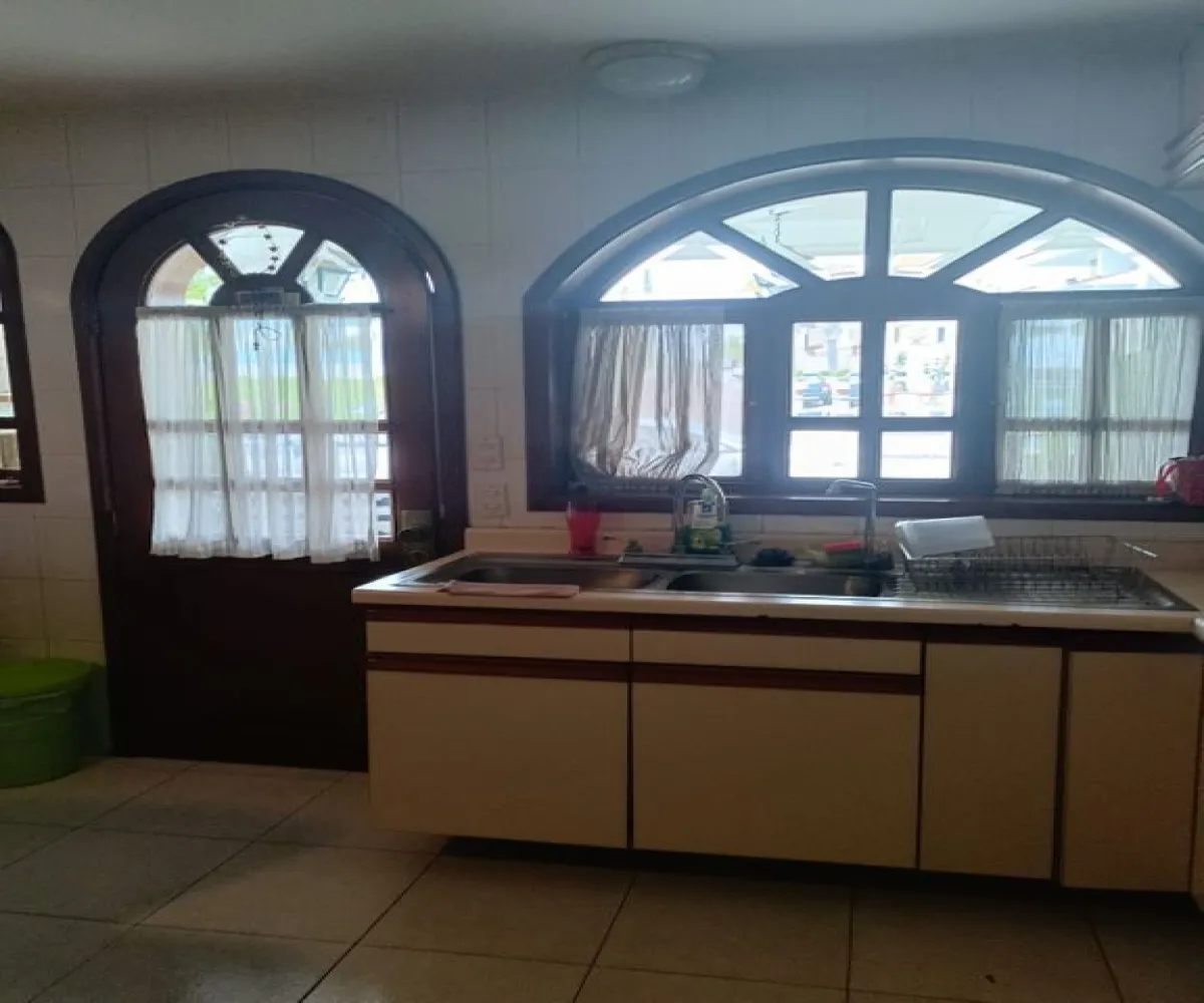 Casa En Venta,Royal Country,Coto La Colina S/N, Zapopan, Jalisco 45116, 3 Habitaciones,3 Baños,Coto La Colina,3,pBxwNUL Casa En Venta,Royal Country,Coto La Colina S/N, Zapopan, Jalisco 45116, 3 Habitaciones,3 Baños,Coto La Colina,3,pBxwNUL