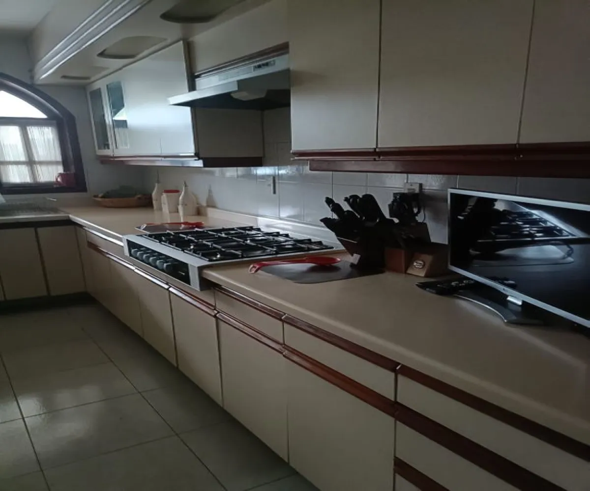 Casa En Venta,Royal Country,Coto La Colina S/N, Zapopan, Jalisco 45116, 3 Habitaciones,3 Baños,Coto La Colina,3,pBxwNUL Casa En Venta,Royal Country,Coto La Colina S/N, Zapopan, Jalisco 45116, 3 Habitaciones,3 Baños,Coto La Colina,3,pBxwNUL