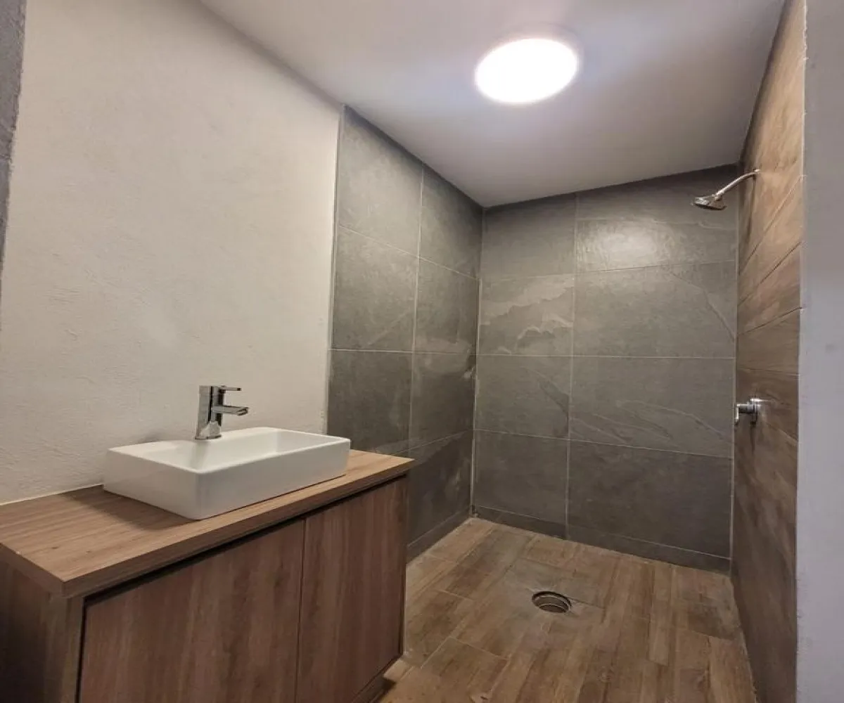 Casa En Venta,Independencia,Kilimanjaro 1657, Guadalajara, Jalisco 44290, 13 Habitaciones,4 Baños,Kilimanjaro,1,pcOrnZz Casa En Venta,Independencia,Kilimanjaro 1657, Guadalajara, Jalisco 44290, 13 Habitaciones,4 Baños,Kilimanjaro,1,pcOrnZz