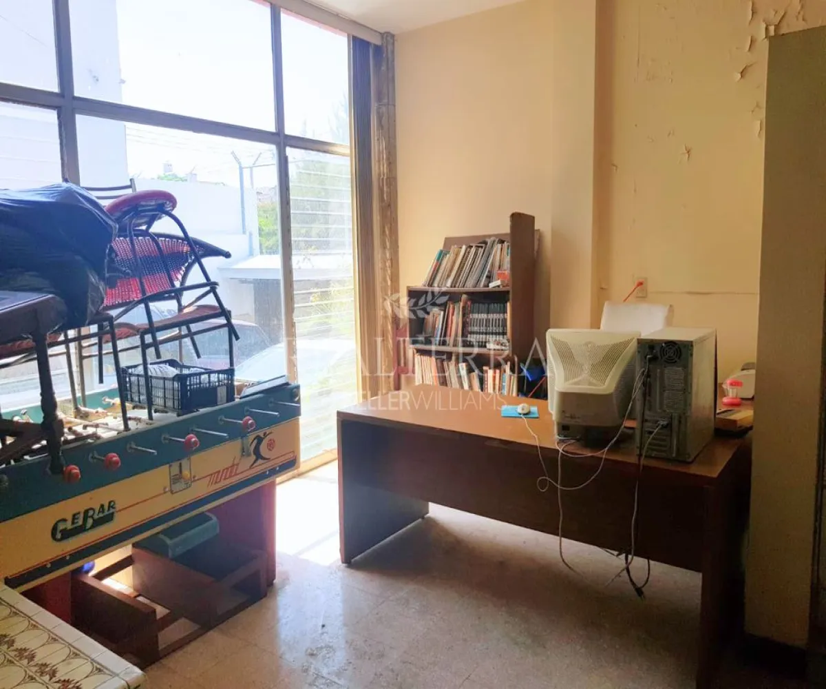 Casa En Venta,Arcos Vallarta,C. Efrain Gonzalez Luna 2458, Guadalajara, Jalisco 44130, 5 Habitaciones,6 Baños,C. Efrain Gonzalez Luna,1,p0DVFMF Casa En Venta,Arcos Vallarta,C. Efrain Gonzalez Luna 2458, Guadalajara, Jalisco 44130, 5 Habitaciones,6 Baños,C. Efrain Gonzalez Luna,1,p0DVFMF