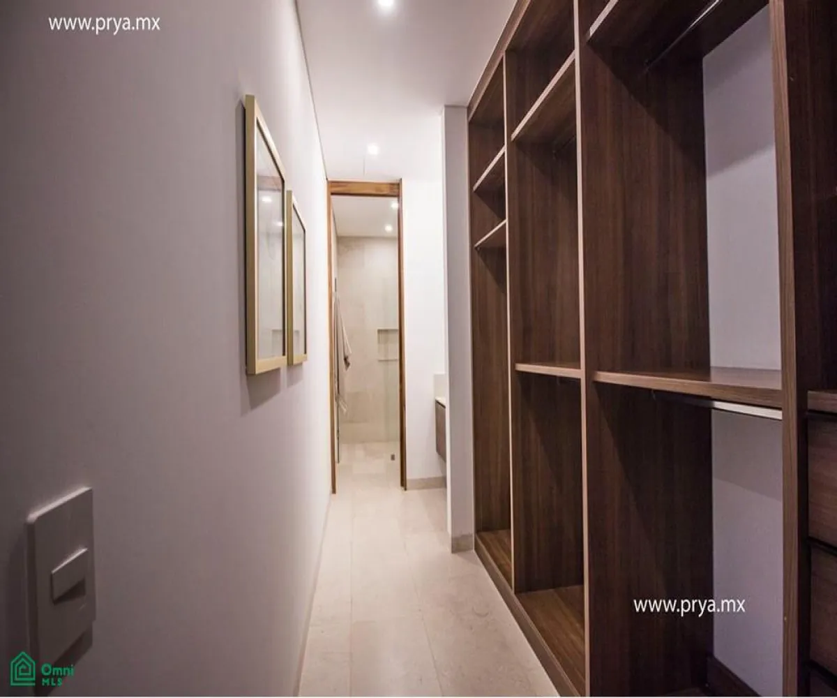 En Venta,Country Club,MAR DE ROSS 2000, Guadalajara, Jalisco 44610, 1 Cuarto,1 Baño,MAR DE ROSS,1,MX23195437