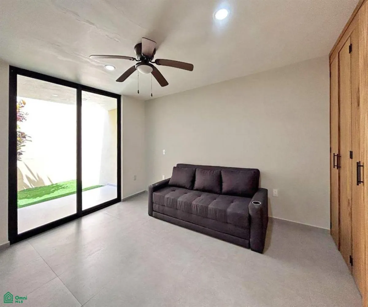 En Venta,Juan Manuel Vallarta,Leo 4137, Zapopan, Jalisco 45120, 5 Habitaciones,5 Baños,Leo,2,MX25668750