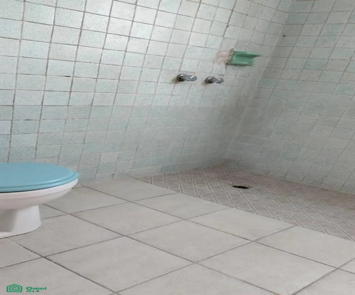 En Venta,Belisario Domínguez,SIERRA GRANDE 2398, Guadalajara, Jalisco 44320, 3 Habitaciones,2 Baños,SIERRA GRANDE,2,MX25673843