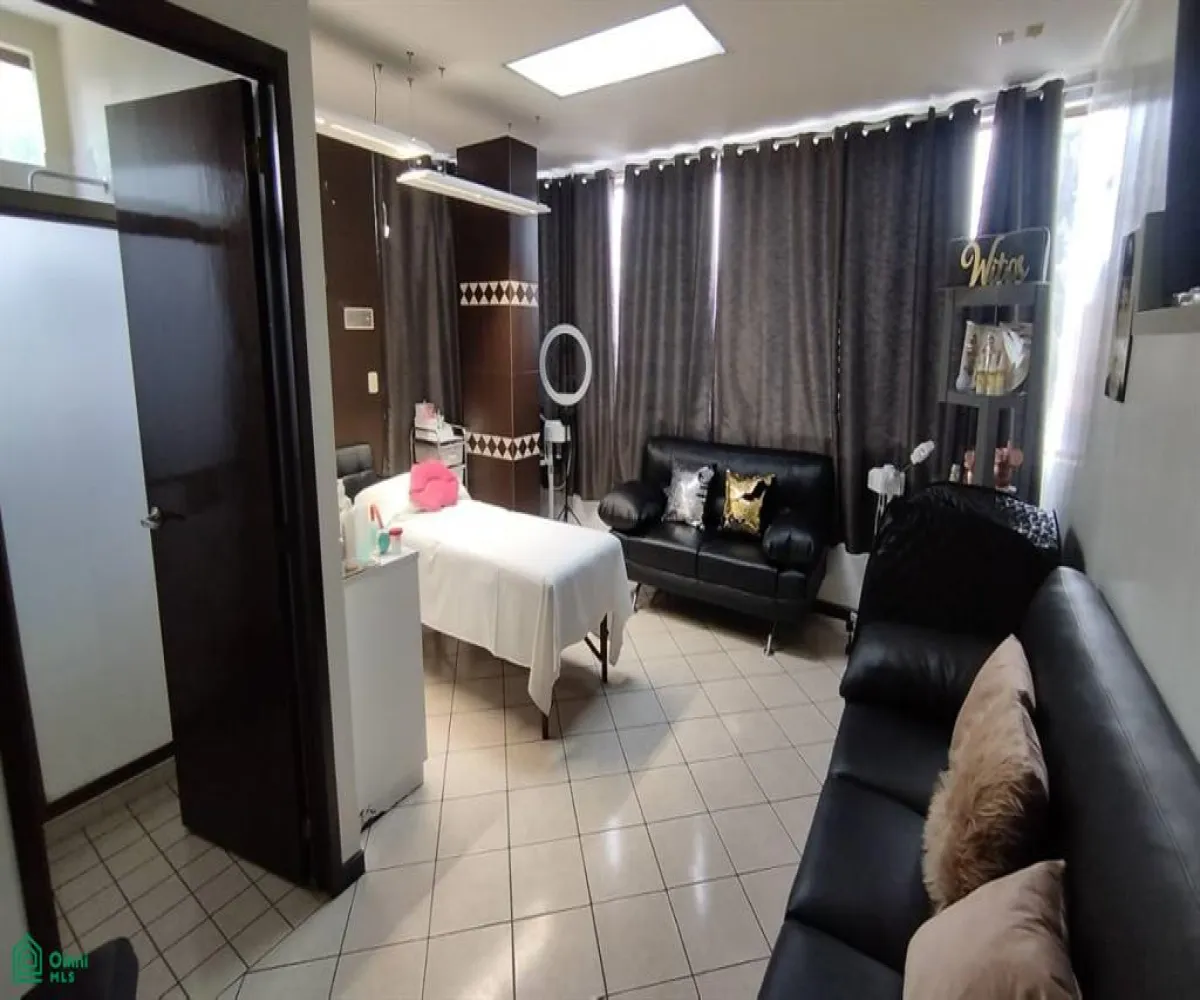 Local En Venta,Circunvalación Oblatos,av. Circunvalación Oblatos 2394, Guadalajara, Jalisco 44716, 40 Habitaciones,13 Baños,av. Circunvalación Oblatos,3,MX25686644