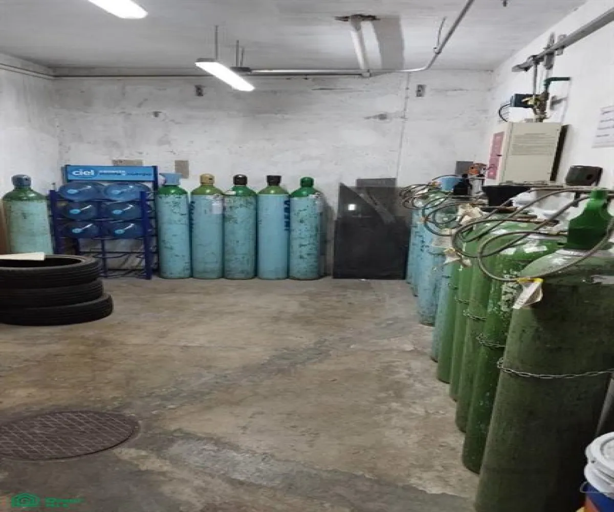 Local En Venta,Circunvalación Oblatos,av. Circunvalación Oblatos 2394, Guadalajara, Jalisco 44716, 40 Habitaciones,13 Baños,av. Circunvalación Oblatos,3,MX25686644