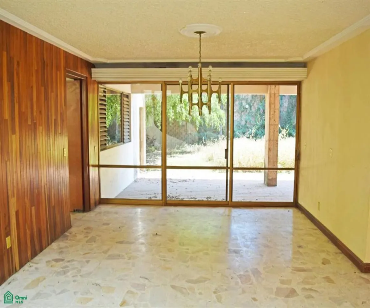 En Venta,Lomas de Guevara,Manuel Acuña 2704, Guadalajara, Jalisco 44657, 5 Habitaciones,5 Baños,Manuel Acuña,2,MX25689881