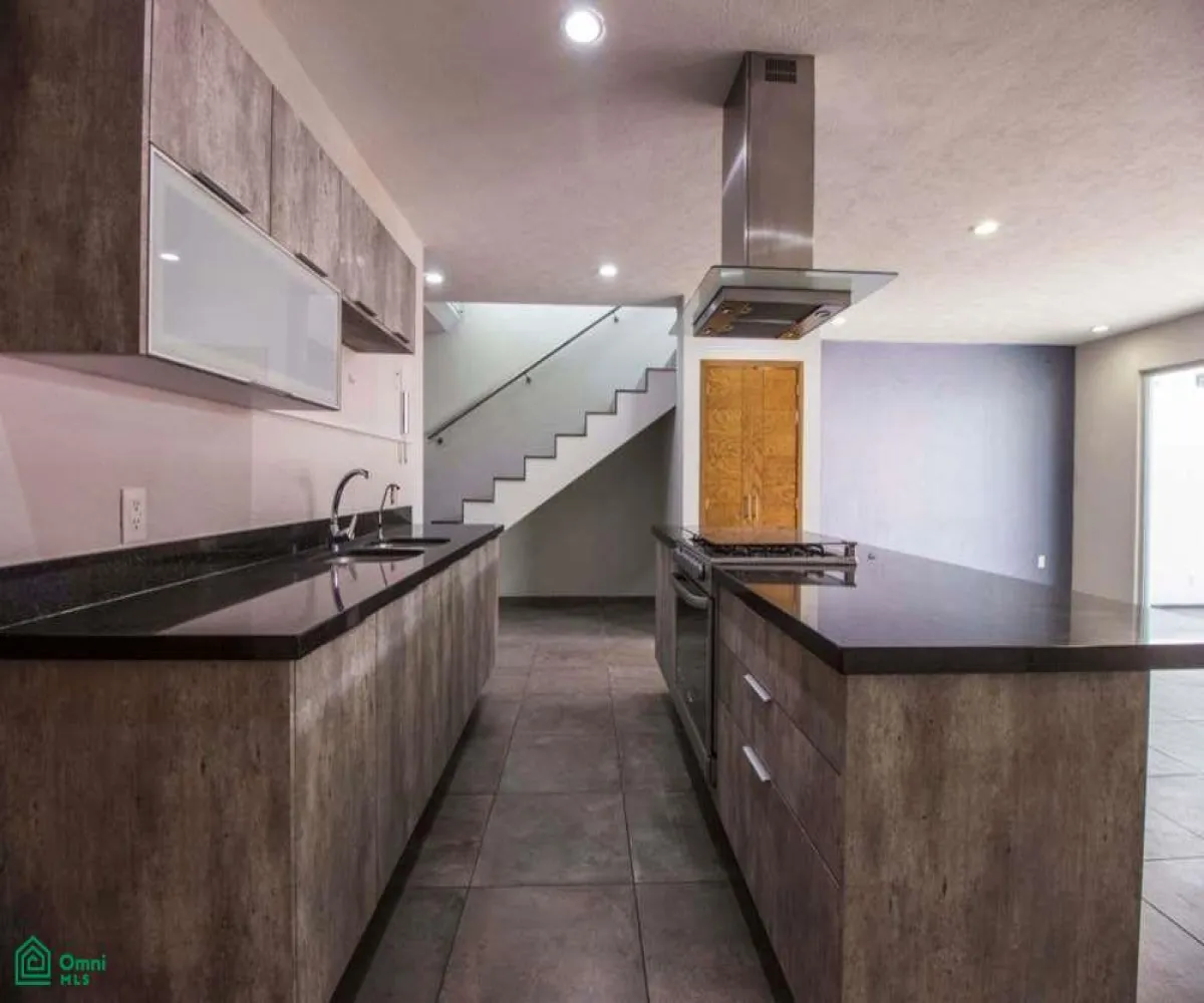 Casa En Renta,Solares Residencial,Av. Paseo del Anochecer 120, Zapopan, Jalisco 45019, 3 Habitaciones,4 Baños,Av. Paseo del Anochecer,2,MX25861427