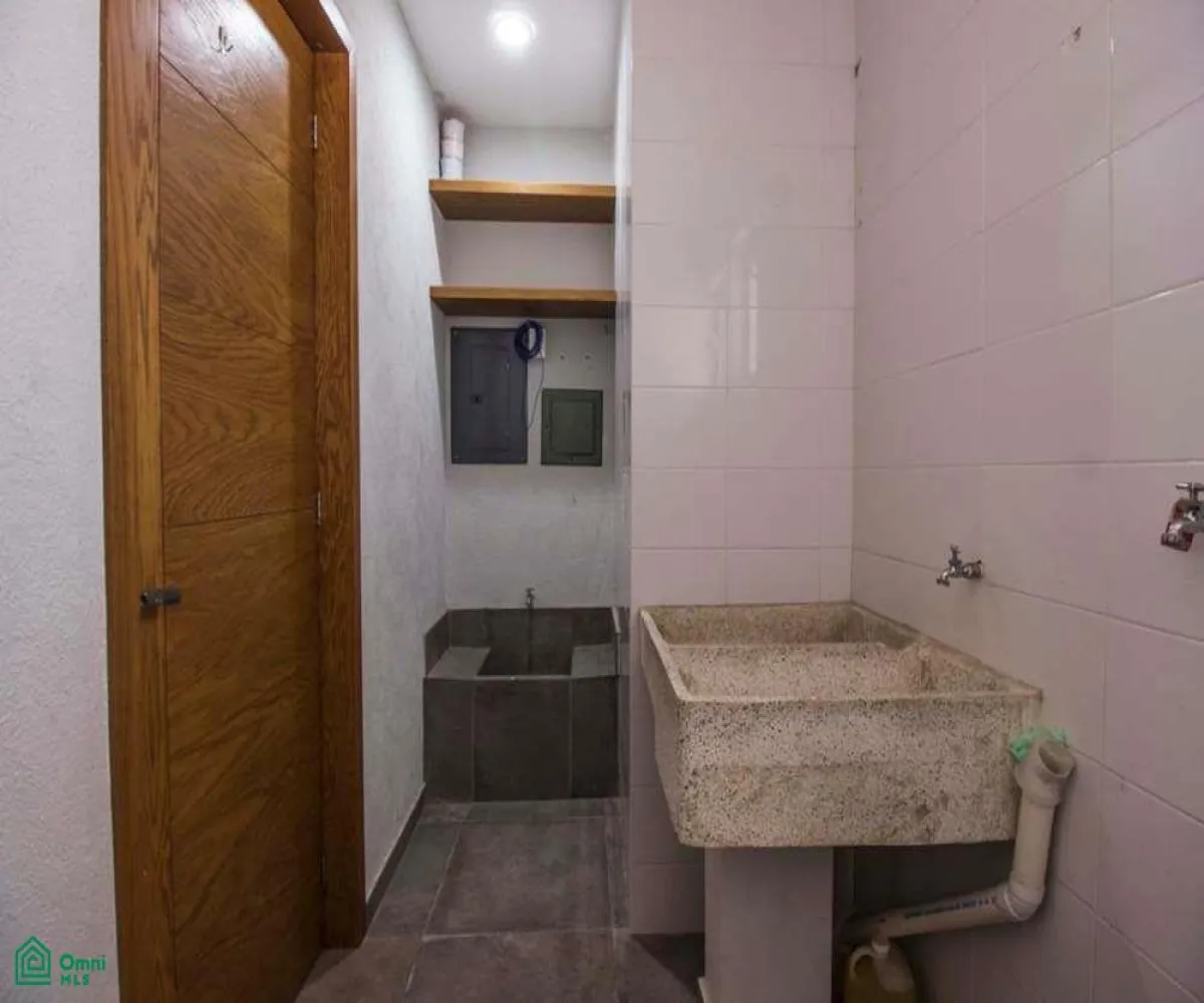 Casa En Renta,Solares Residencial,Av. Paseo del Anochecer 120, Zapopan, Jalisco 45019, 3 Habitaciones,4 Baños,Av. Paseo del Anochecer,2,MX25861427