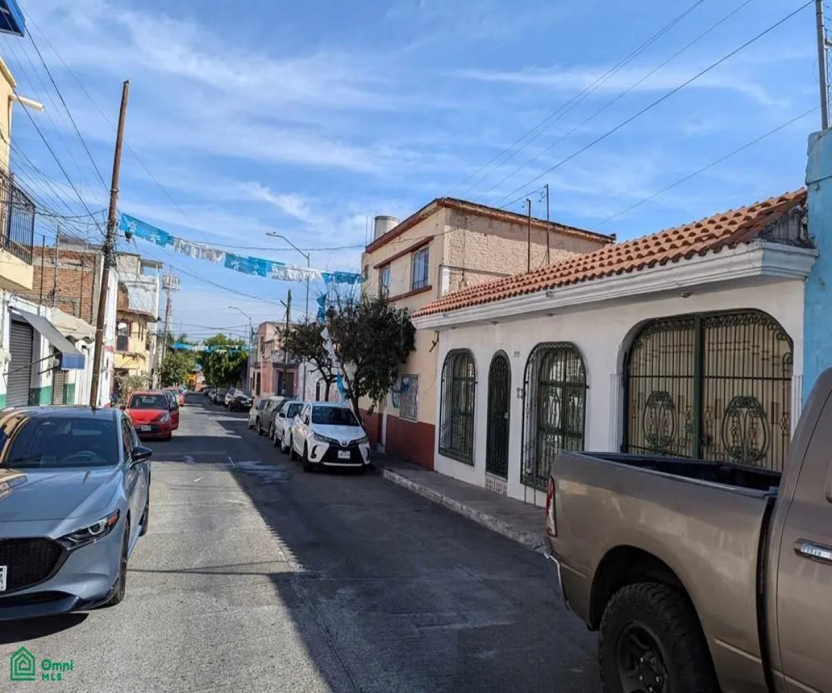 Casa En Venta,Del Sur,Haití 2115, Guadalajara, Jalisco 44920, 3 Habitaciones,2 Baños,Haití,1,MX25861434