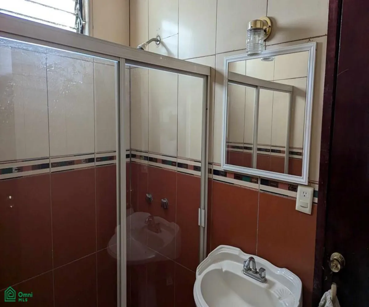 Casa En Venta,Del Sur,Haití 2115, Guadalajara, Jalisco 44920, 3 Habitaciones,2 Baños,Haití,1,MX25861434