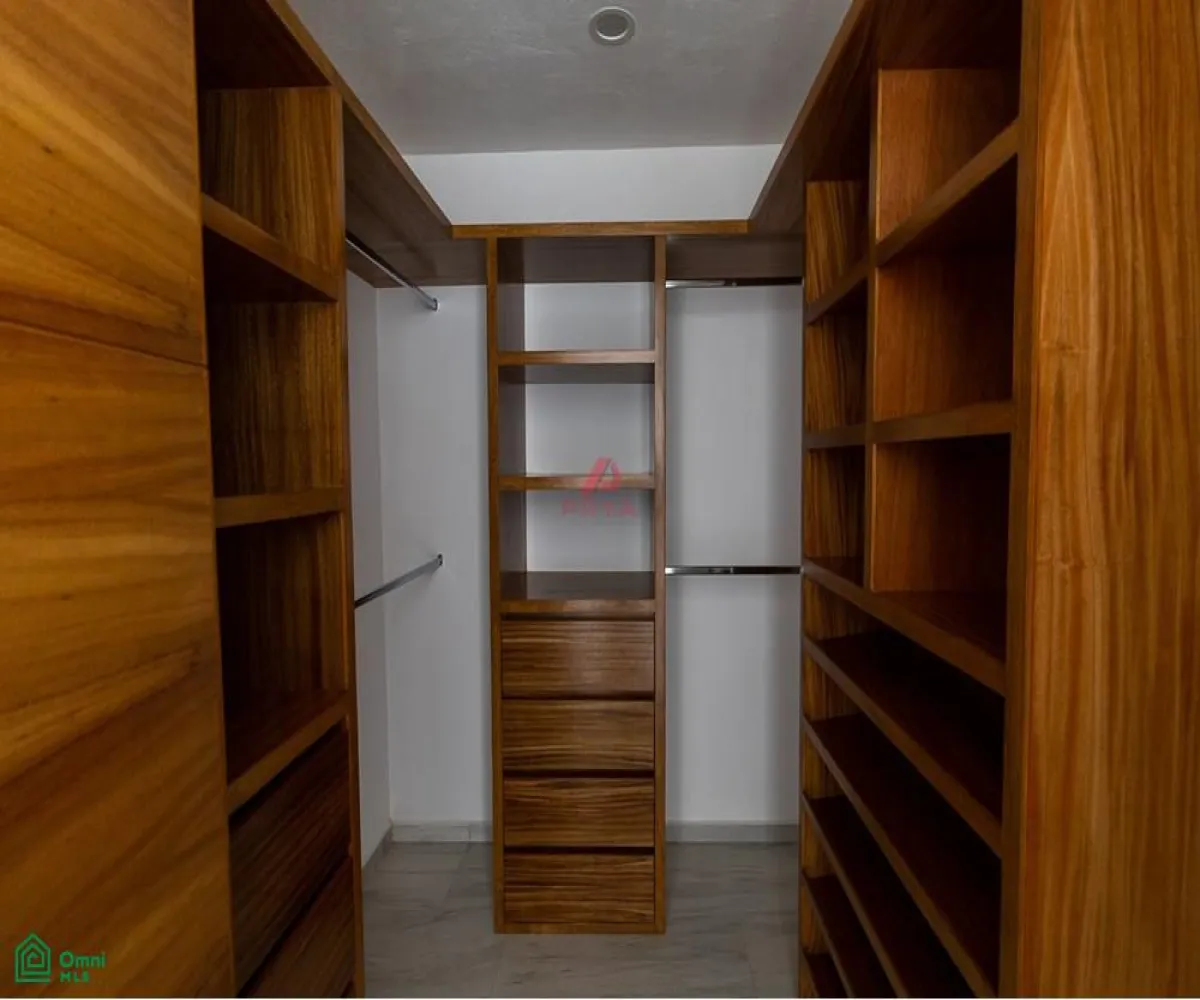 Casa En Venta,San Agustín,PARAJE 30, Tlajomulco de Zuniga, Jalisco 45645, 5 Habitaciones,5 Baños,PARAJE,MX25862577