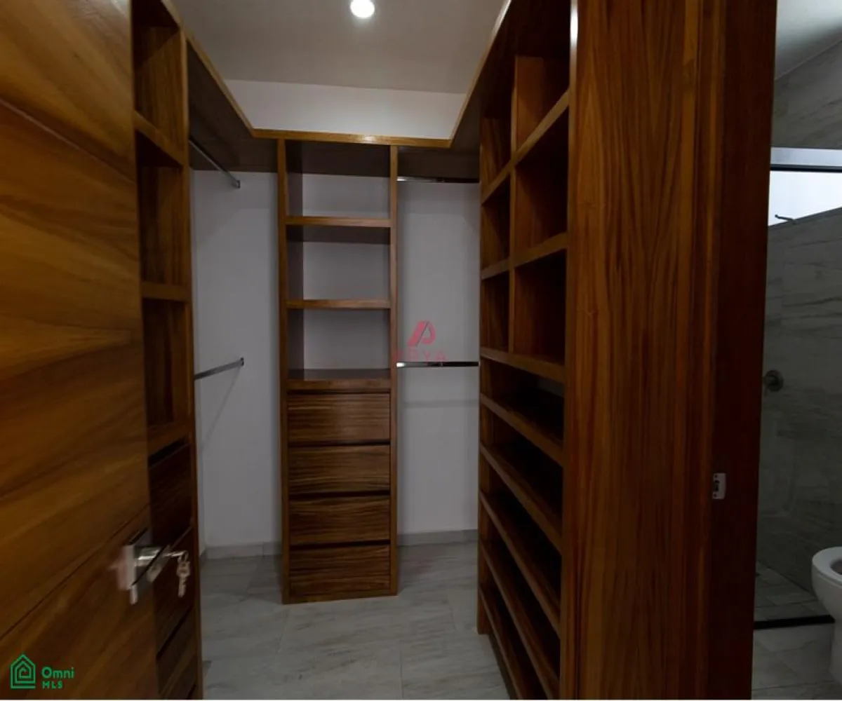 Casa En Venta,San Agustín,PARAJE 30, Tlajomulco de Zuniga, Jalisco 45645, 5 Habitaciones,5 Baños,PARAJE,MX25862577