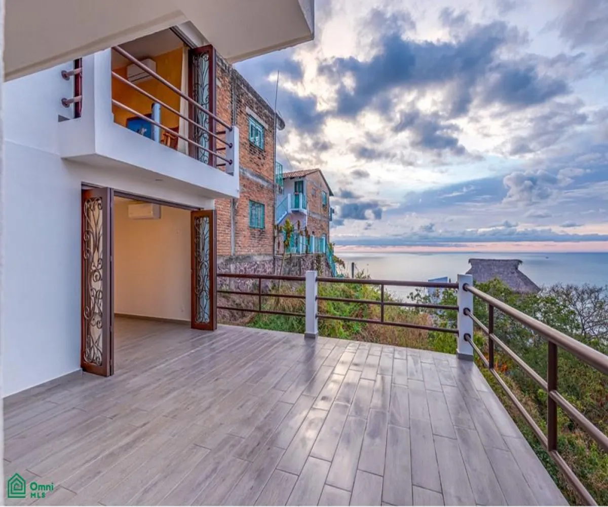 En Venta,El Cerro,Prol Josefa Ortiz de Dominguez 420, Puerto Vallarta, Jalisco 48304, 2 Habitaciones,3 Baños,Prol Josefa Ortiz de Dominguez,1,MX25867922