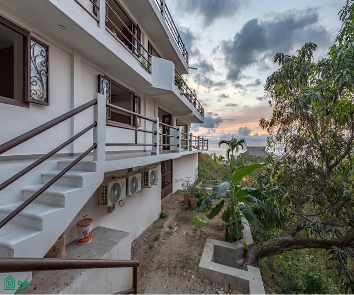 En Venta,El Cerro,Prol Josefa Ortiz de Dominguez 420, Puerto Vallarta, Jalisco 48304, 2 Habitaciones,3 Baños,Prol Josefa Ortiz de Dominguez,1,MX25867922