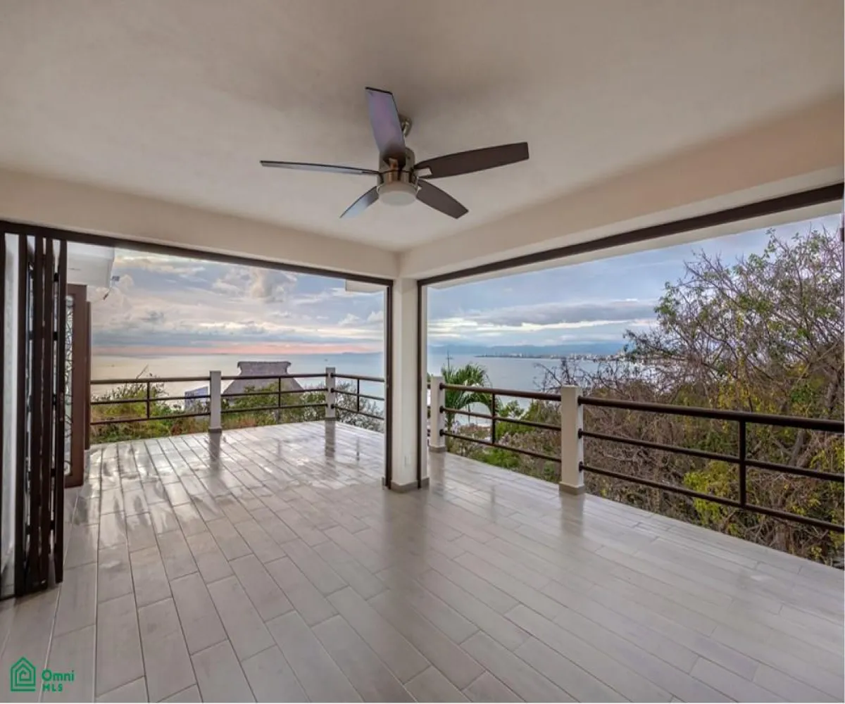 En Venta,El Cerro,Prol Josefa Ortiz de Dominguez 420, Puerto Vallarta, Jalisco 48304, 2 Habitaciones,3 Baños,Prol Josefa Ortiz de Dominguez,1,MX25867922