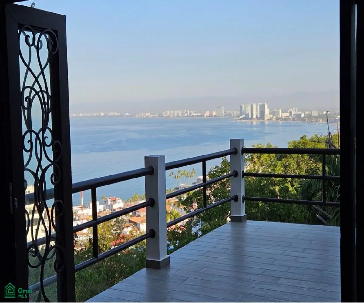 En Venta,El Cerro,Prol Josefa Ortiz de Dominguez 420, Puerto Vallarta, Jalisco 48304, 2 Habitaciones,3 Baños,Prol Josefa Ortiz de Dominguez,1,MX25867922