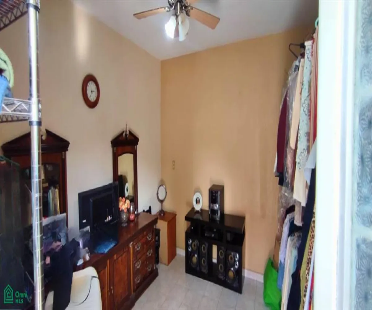 En Venta,El Colli Urbano 1a. Sección,Volcan Cofre de Perote ., Zapopan, Jalisco 45070, 9 Habitaciones,5 Baños,Volcan Cofre de Perote,2,MX25869371