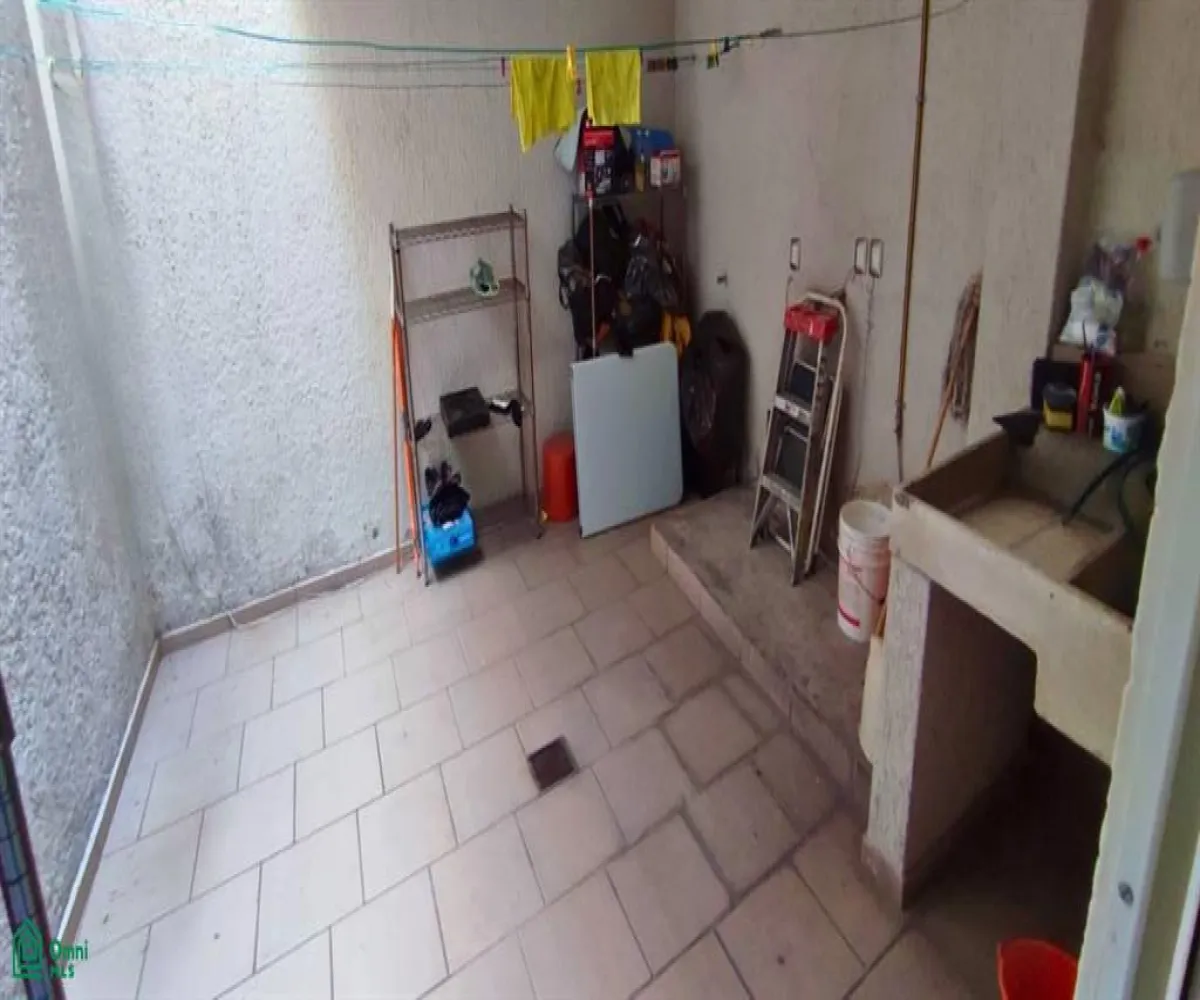 En Venta,El Colli Urbano 1a. Sección,Volcan Cofre de Perote ., Zapopan, Jalisco 45070, 9 Habitaciones,5 Baños,Volcan Cofre de Perote,2,MX25869371