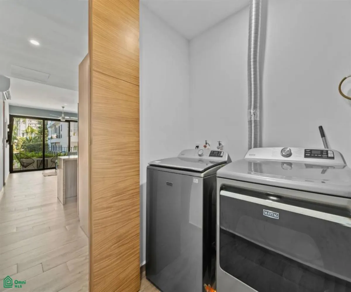 En Venta,Versalles,Palm Spring 212 Int 203, Puerto Vallarta, Jalisco 48310, 2 Habitaciones,2 Baños,Palm Spring,2,MX25869775