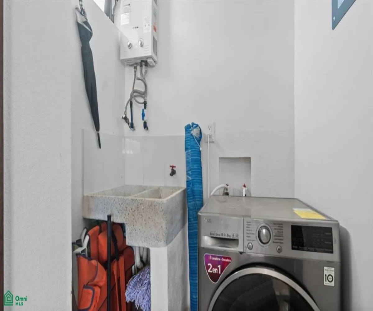 En Venta,Versalles,Niza 194 Int 403, Puerto Vallarta, Jalisco 48310, 1 Cuarto,1 Baño,Niza,3,MX25869834