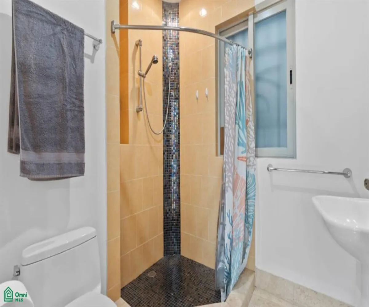 En Venta,Emiliano Zapata,Ignacio L. Vallarta 130 Int. 116, Puerto Vallarta, Jalisco 48380, 1 Cuarto,2 Baños,Ignacio L. Vallarta,MX25869899