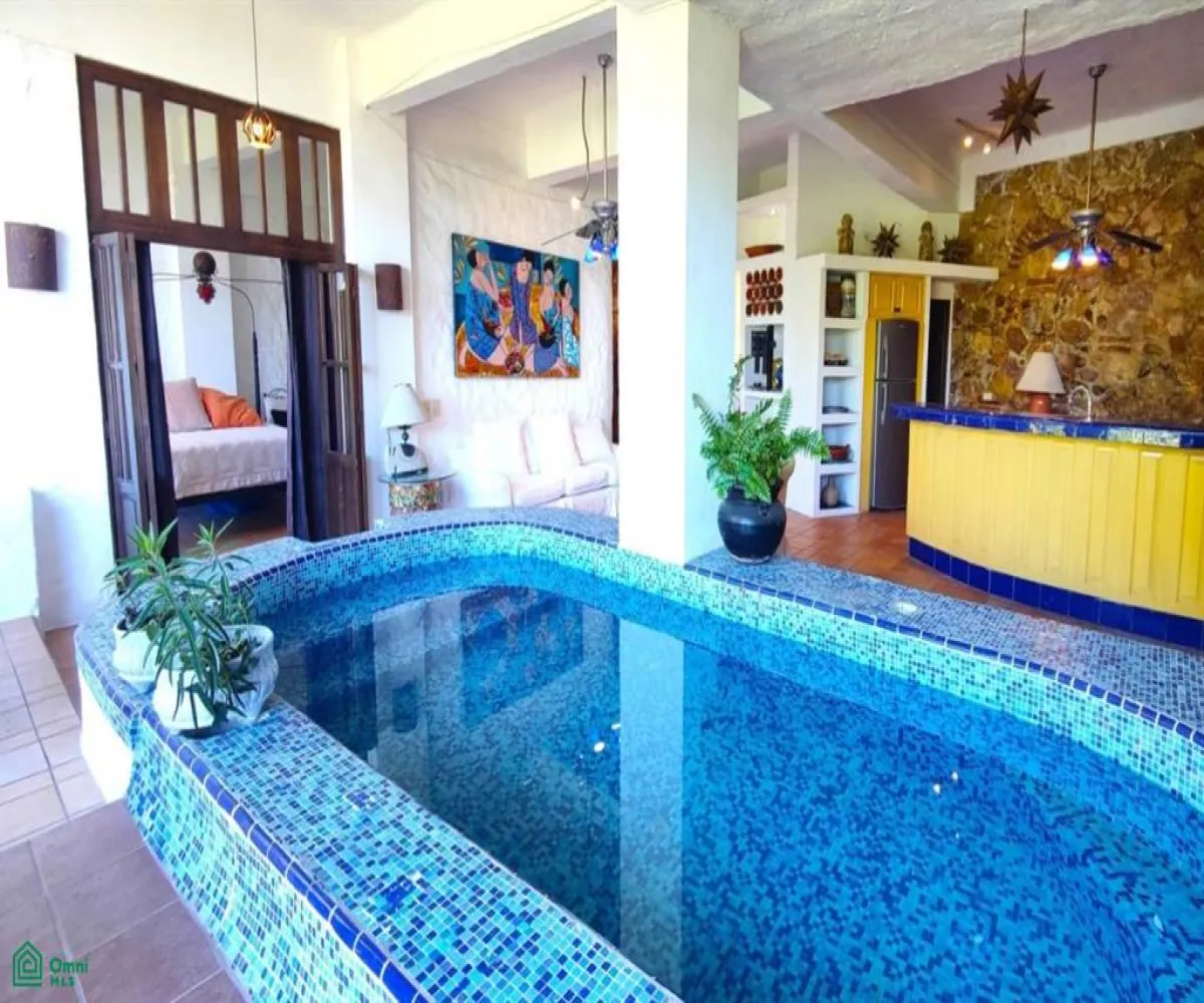En Venta,Conchas Chinas,Paseo de las almejas 94, Puerto Vallarta, Jalisco 48399, 2 Habitaciones,2 Baños,Paseo de las almejas,3,MX25871393
