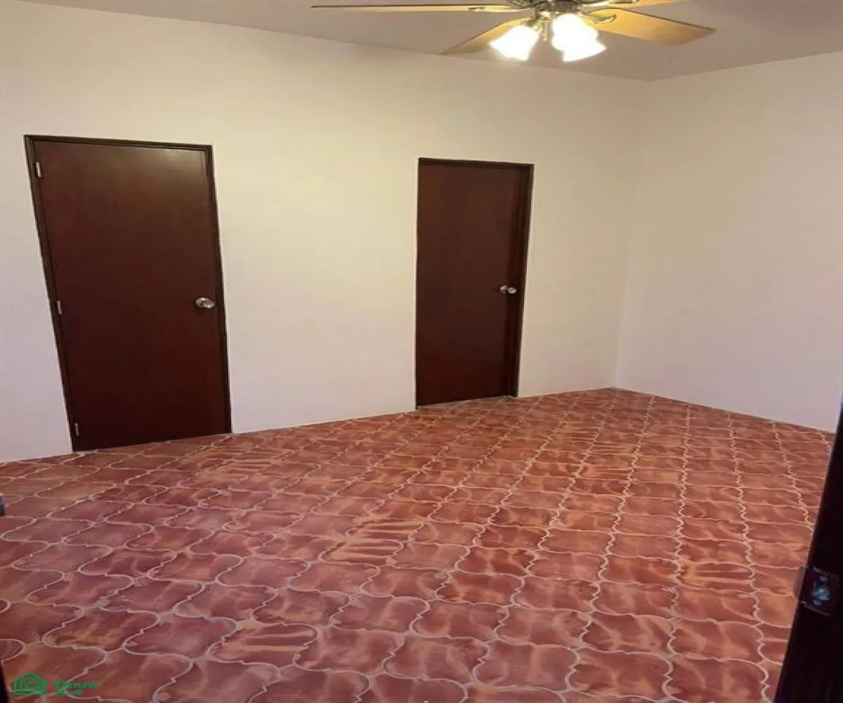 En Venta,Chapala Centro,Hidalgo 261, Chapala, Jalisco 45900, 4 Habitaciones,3 Baños,Hidalgo,1,MX25871537