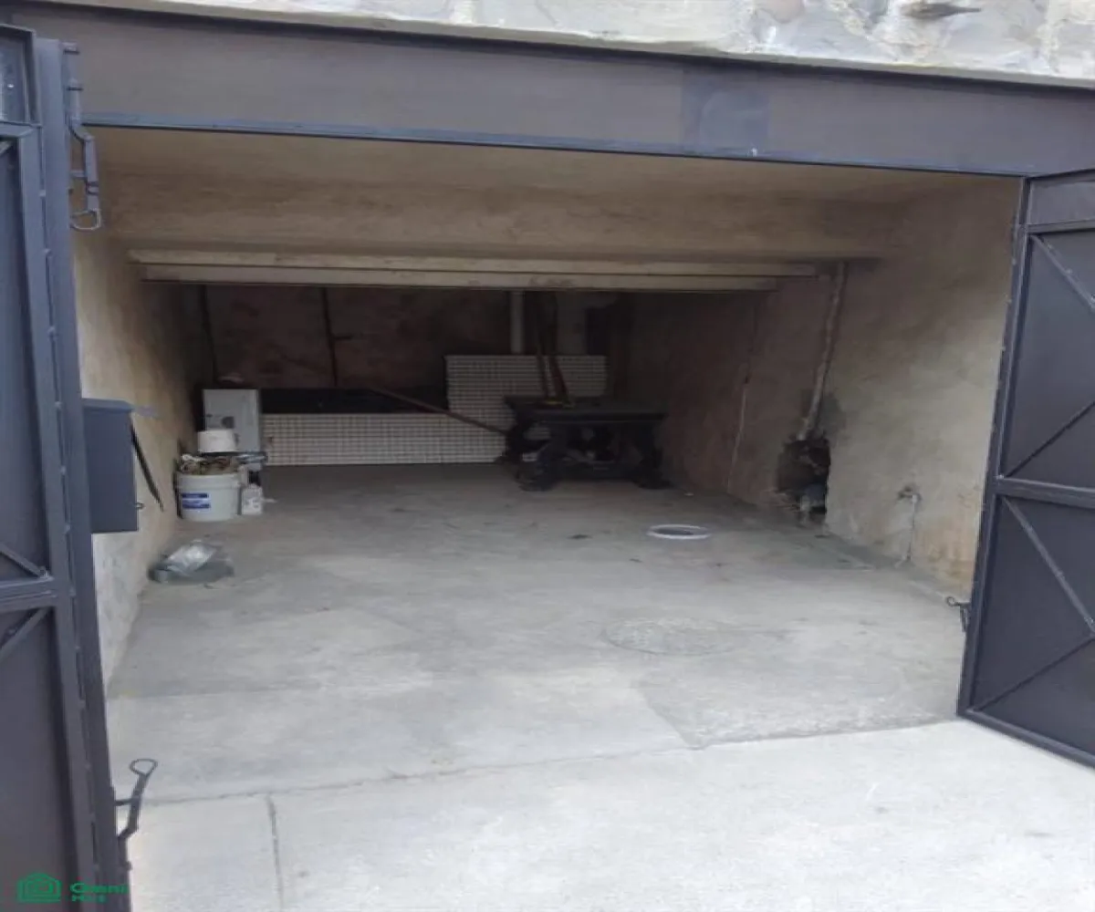 En Venta,Chapala Centro,Hidalgo 261, Chapala, Jalisco 45900, 4 Habitaciones,3 Baños,Hidalgo,1,MX25871537