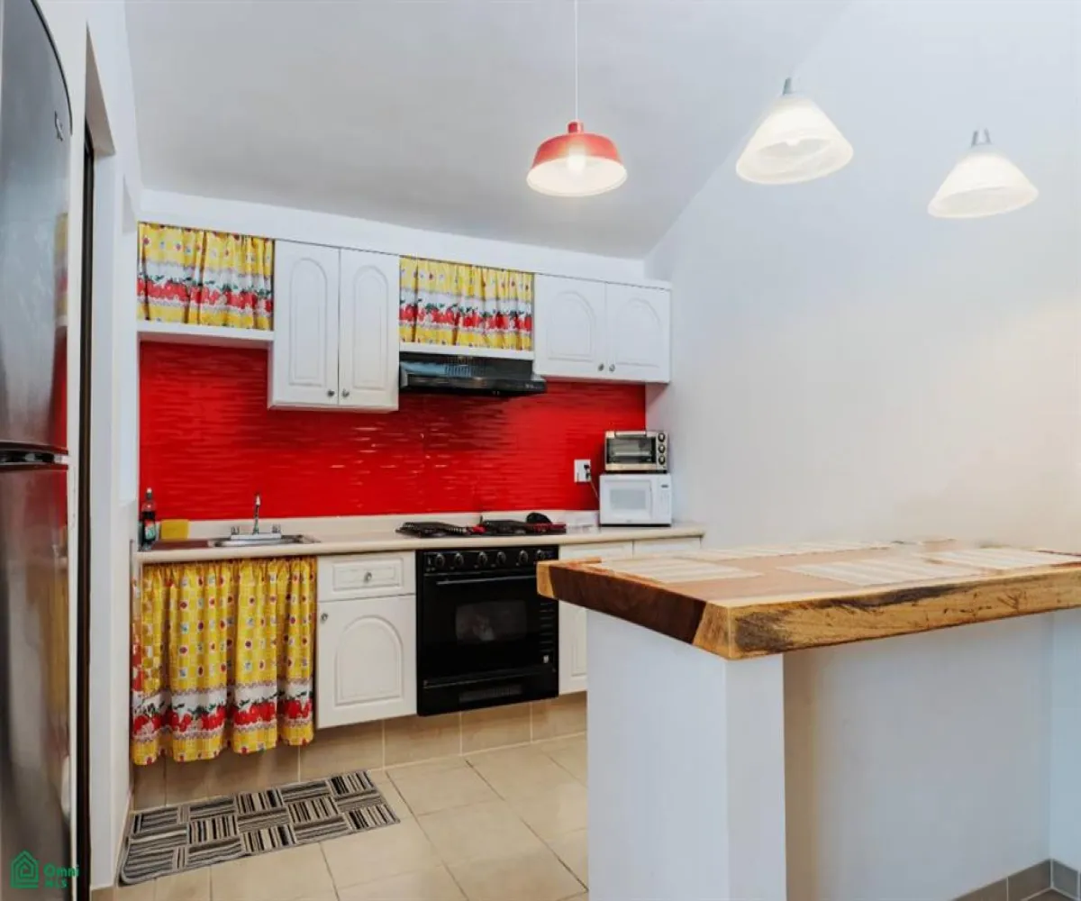 En Venta,La Aurora,Av. Prisciliano Sanchez 415, Puerto Vallarta, Jalisco 48338, 2 Habitaciones,1 Baño,Av. Prisciliano Sanchez,3,MX25874047