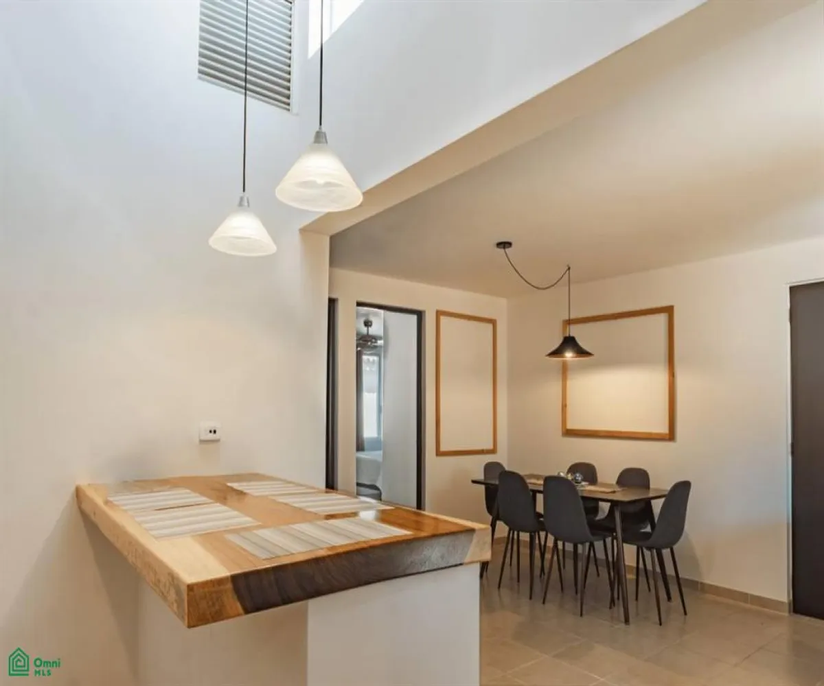 En Venta,La Aurora,Av. Prisciliano Sanchez 415, Puerto Vallarta, Jalisco 48338, 2 Habitaciones,1 Baño,Av. Prisciliano Sanchez,3,MX25874047