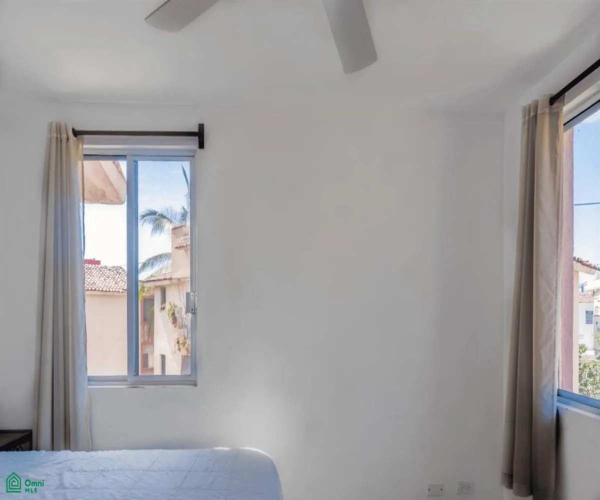 En Venta,La Aurora,Av. Prisciliano Sanchez 415, Puerto Vallarta, Jalisco 48338, 2 Habitaciones,1 Baño,Av. Prisciliano Sanchez,3,MX25874047