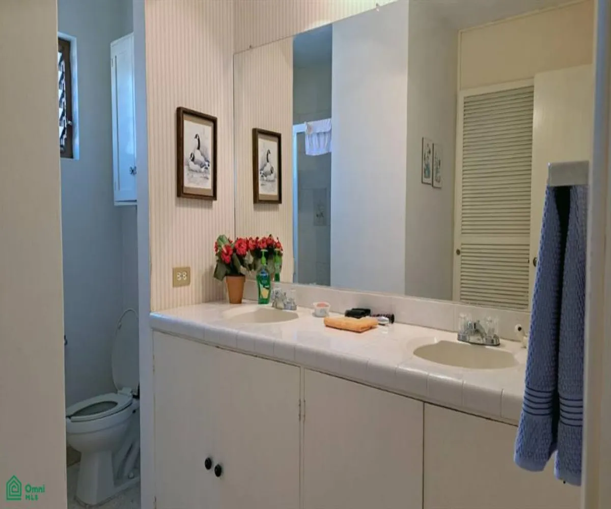 En Venta,Chapala Centro,AV. GONZALEZ GALLO 23B, Chapala, Jalisco 45900, 4 Habitaciones,3 Baños,AV. GONZALEZ GALLO,2,MX25874828