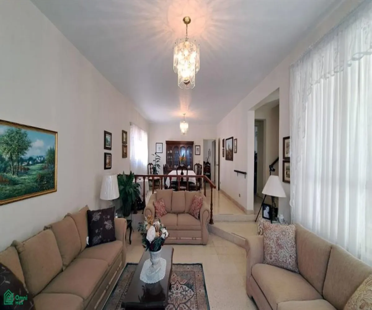 En Venta,Chapala Centro,AV. GONZALEZ GALLO 23B, Chapala, Jalisco 45900, 4 Habitaciones,3 Baños,AV. GONZALEZ GALLO,2,MX25874828