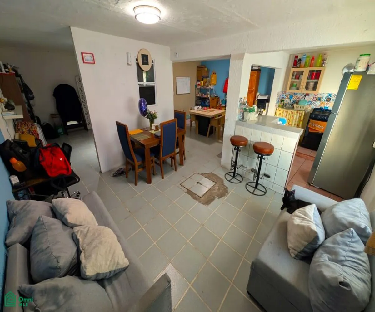 En Venta,Paraísos Del Colli,C. Pirul 942, Zapopan, Jalisco 45069, 3 Habitaciones,2 Baños,C. Pirul,2,MX25875325