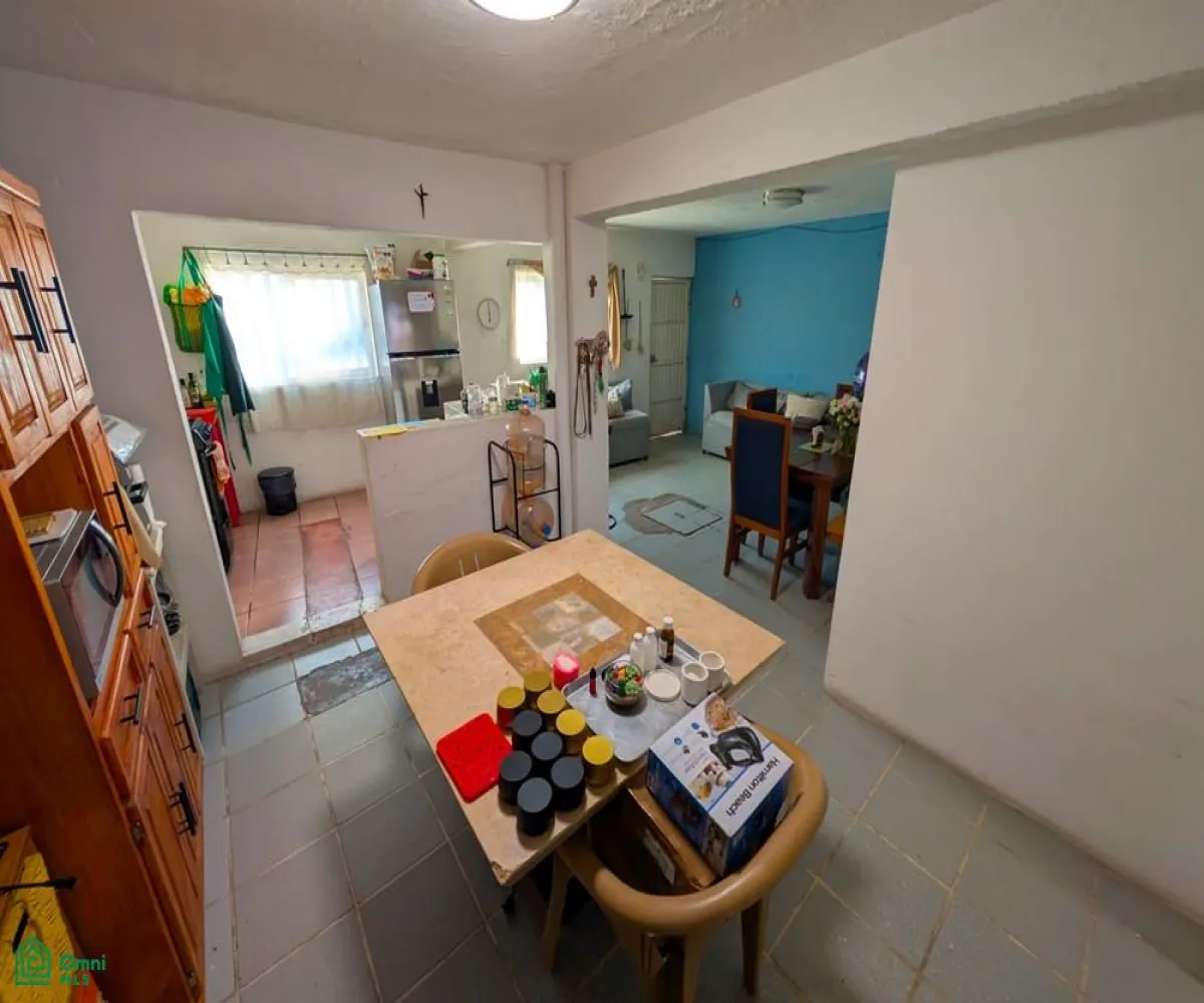 En Venta,Paraísos Del Colli,C. Pirul 942, Zapopan, Jalisco 45069, 3 Habitaciones,2 Baños,C. Pirul,2,MX25875325