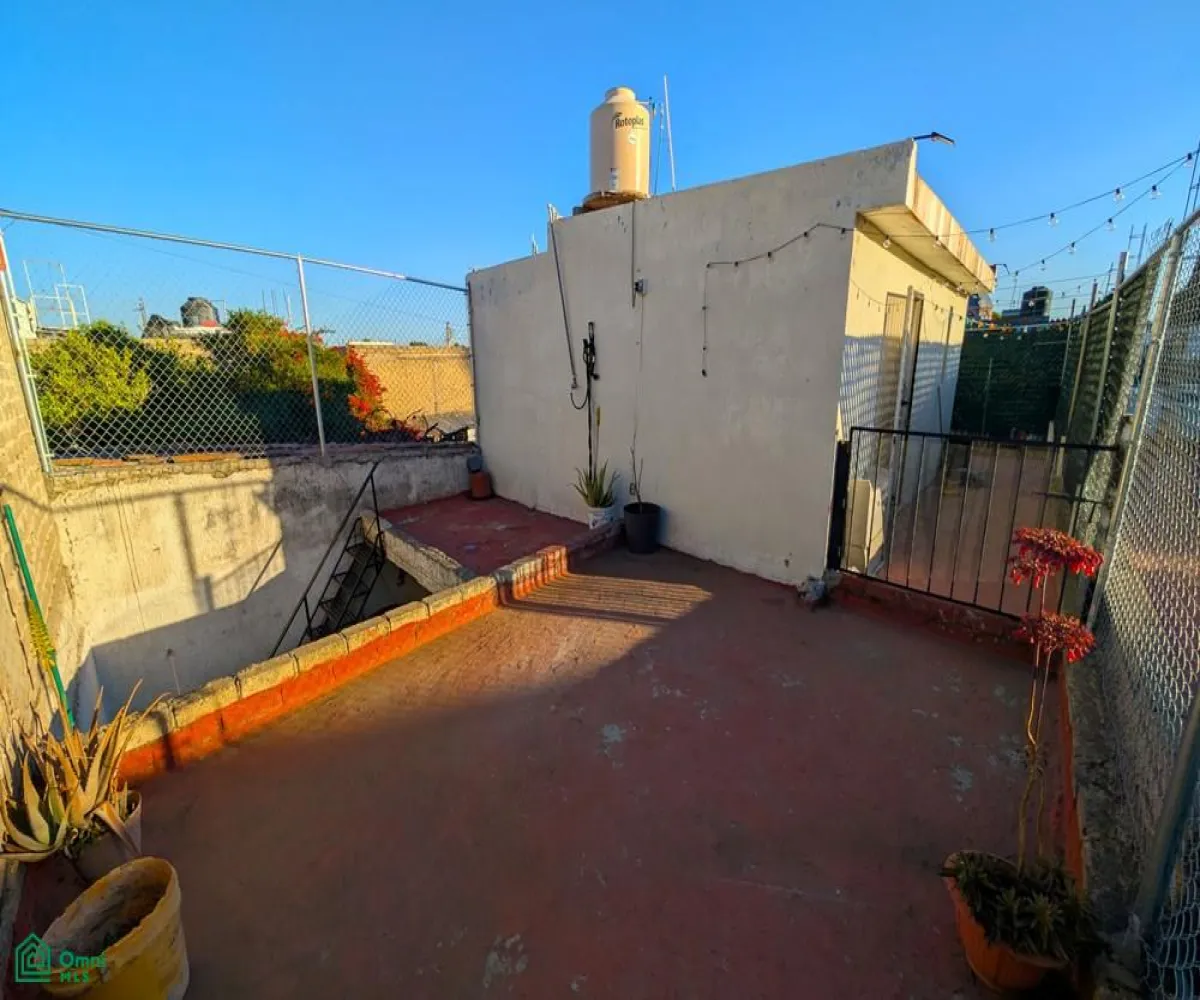 En Venta,Paraísos Del Colli,C. Pirul 942, Zapopan, Jalisco 45069, 3 Habitaciones,2 Baños,C. Pirul,2,MX25875325