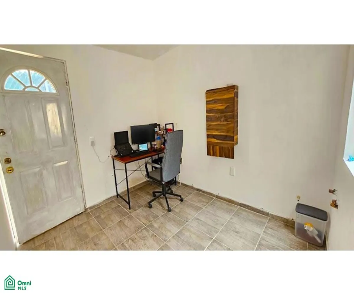 En Venta,Paraísos Del Colli,C. Pirul 942, Zapopan, Jalisco 45069, 3 Habitaciones,2 Baños,C. Pirul,2,MX25875325