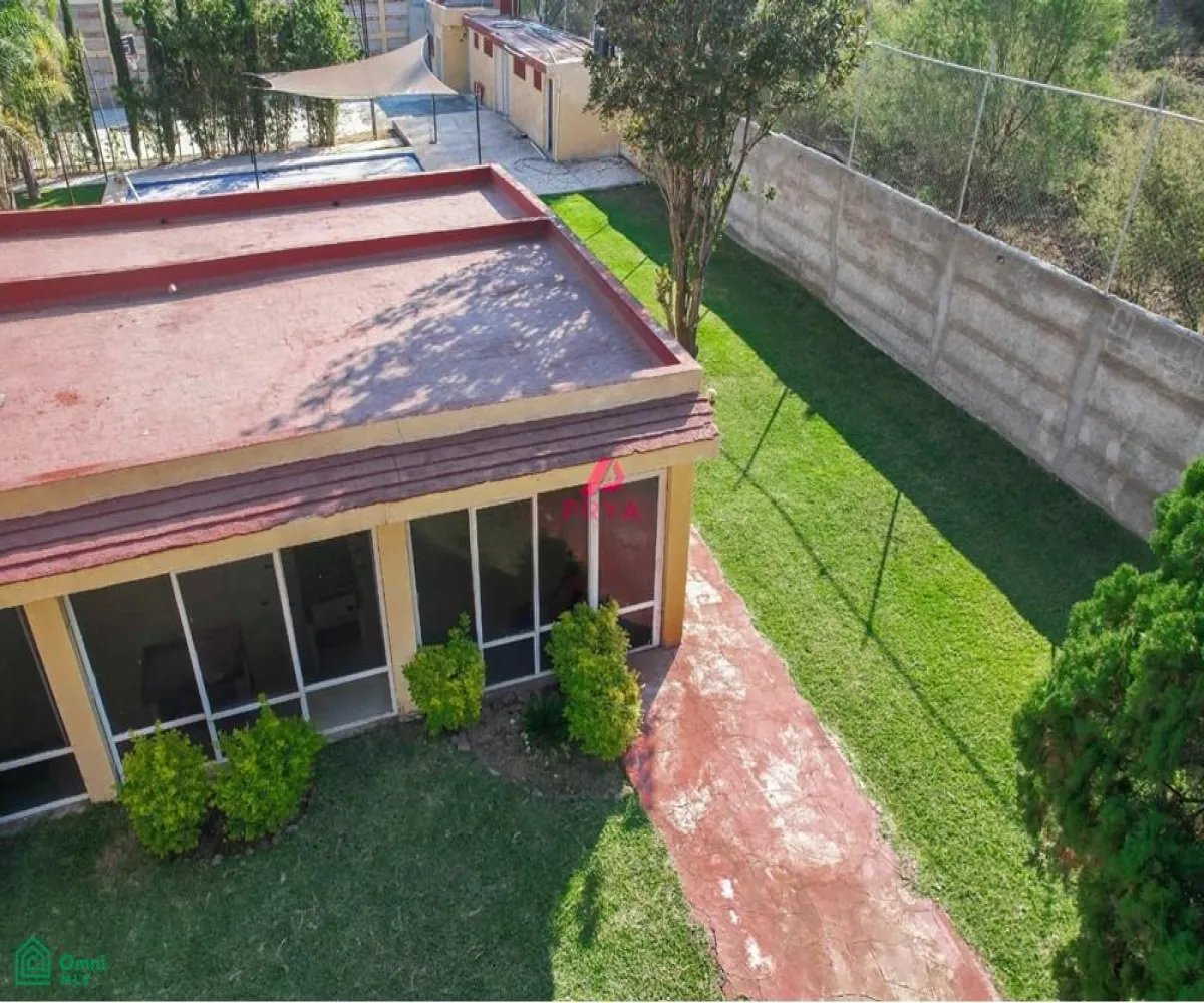 En Venta,Jardines De La Calera,Trebol #mzna 11, S/N, Tlajomulco de Zuniga, Jalisco 45676, 3 Habitaciones,3 Baños,Trebol #mzna 11,MX25880568