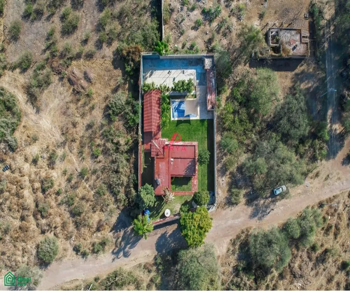 En Venta,Jardines De La Calera,Trebol #mzna 11, S/N, Tlajomulco de Zuniga, Jalisco 45676, 3 Habitaciones,3 Baños,Trebol #mzna 11,MX25880568