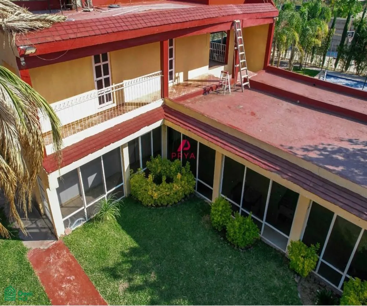 En Venta,Jardines De La Calera,Trebol #mzna 11, S/N, Tlajomulco de Zuniga, Jalisco 45676, 3 Habitaciones,3 Baños,Trebol #mzna 11,MX25880568