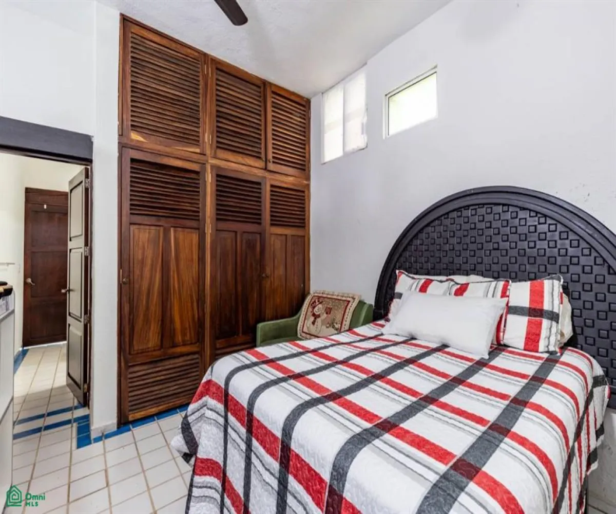 En Venta,5 de Diciembre,Calle Ecuador 1128 Int 1, Puerto Vallarta, Jalisco 48350, 3 Habitaciones,3 Baños,Calle Ecuador,MX25882169