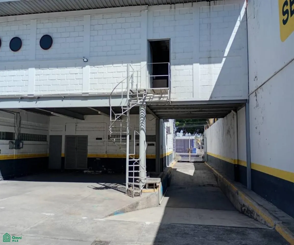 Local En Renta,El Rosario,Av Gonzalez Gallo ., Guadalajara, Jalisco 44898,1 Baño,Av Gonzalez Gallo,2,MX25888347