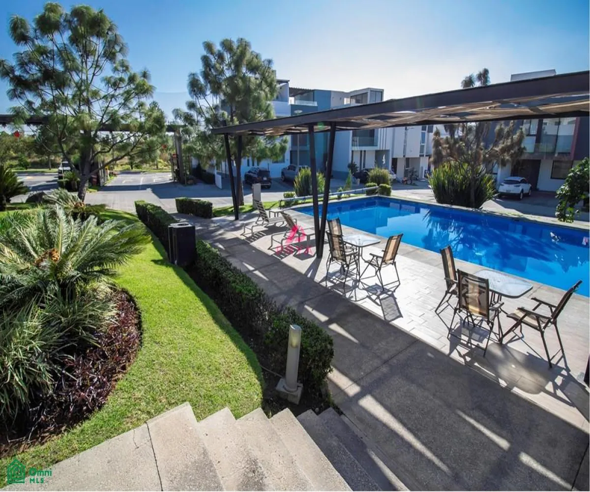 En Venta,Fraccionamiento Valle Imperial,Av. del Bosque Real 1507, Zapopan, Jalisco 45134, 4 Habitaciones,3 Baños,Av. del Bosque Real,MX25890131