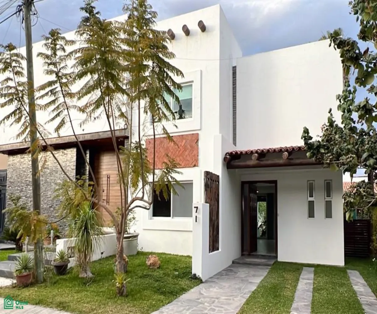 En Venta,Chapala Centro,Las Rosas 71, Chapala, Jalisco 45900, 3 Habitaciones,2 Baños,Las Rosas,MX25892250