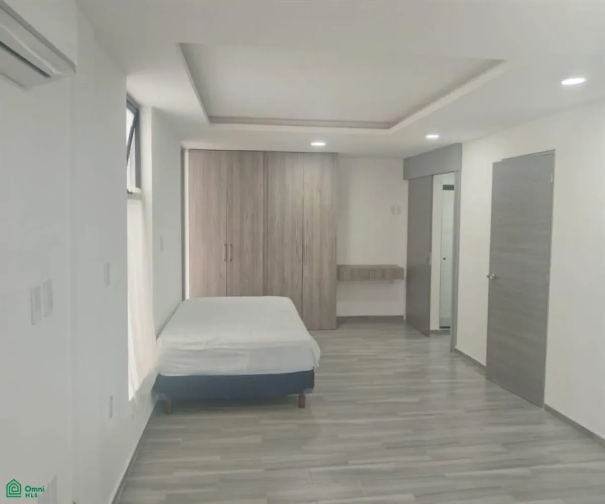 En Venta,Guadalajara Centro,Puebla 82, Guadalajara, Jalisco 44100, 1 Cuarto,1 Baño,Puebla,MX25893414