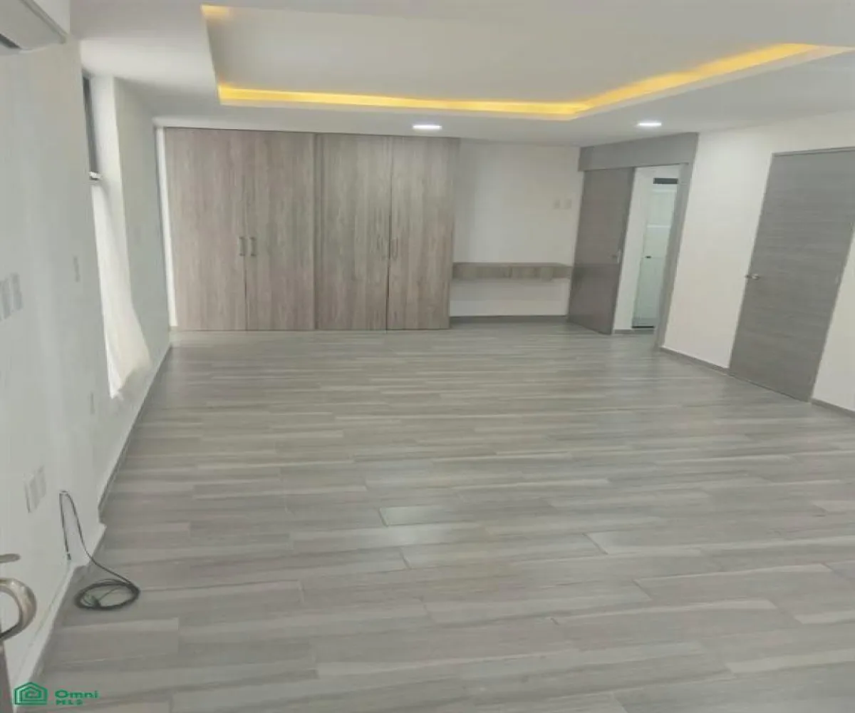 En Venta,Guadalajara Centro,Puebla 82, Guadalajara, Jalisco 44100, 1 Cuarto,1 Baño,Puebla,MX25893414