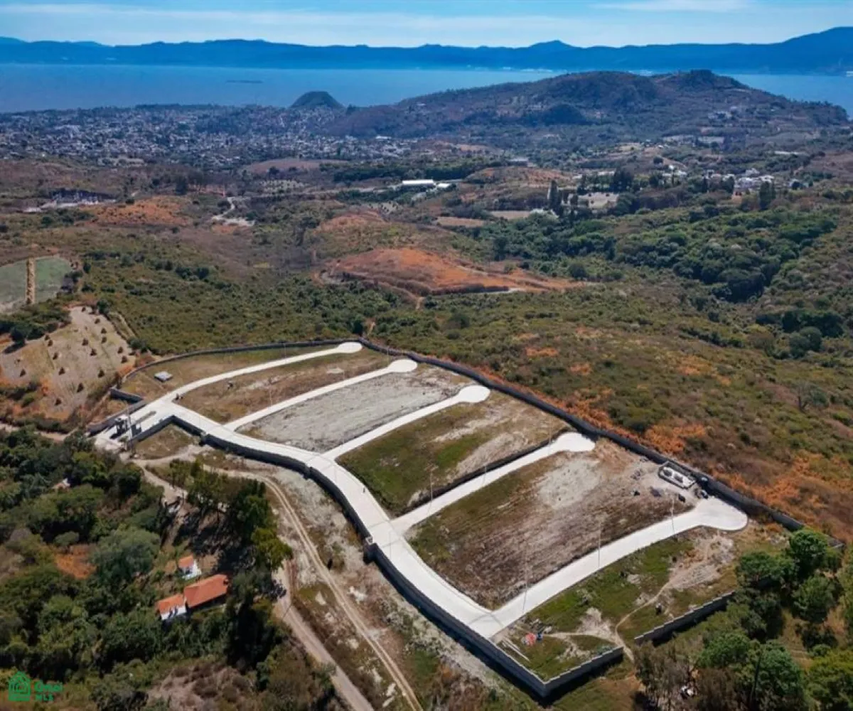 Terreno En Venta,Chapala Centro,Fraccionamiento Los Pinos Residencial 12, Chapala, Jalisco 45900,Fraccionamiento Los Pinos Residencial,MX25894341