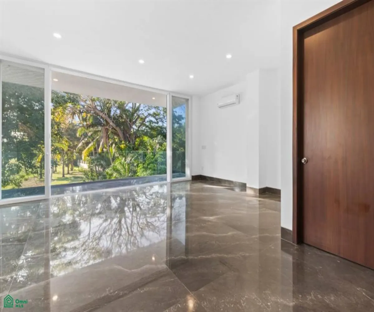 En Venta,La Marina,VILLA ALBATROS 207, Puerto Vallarta, Jalisco 48314, 3 Habitaciones,4 Baños,VILLA ALBATROS,MX25894519