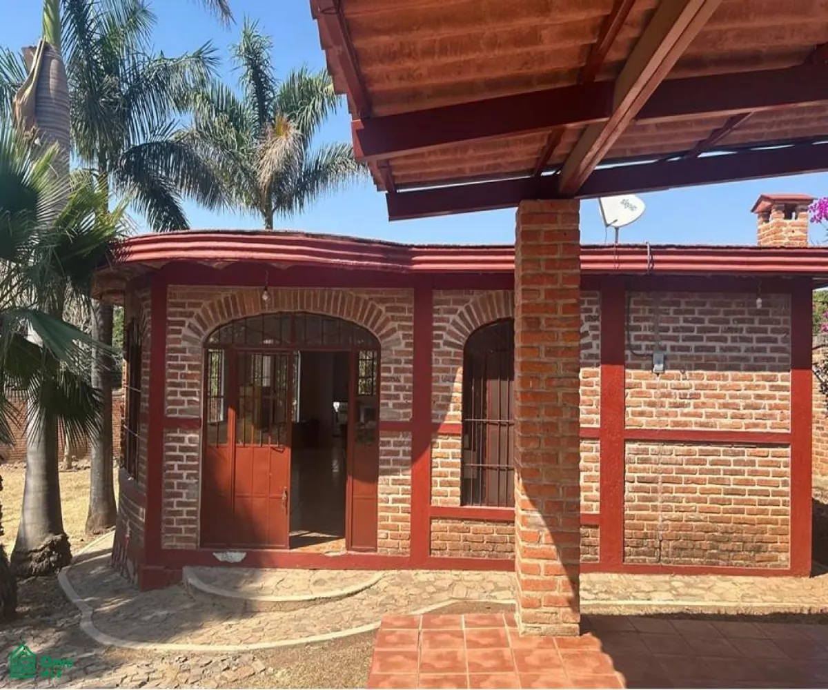 En Venta,Pueblo Ixtlahuacan de los Membrillos,EMILIANO ZAPATA 125, Guadalajara, Jalisco 45850, 1 Cuarto,2 Baños,EMILIANO ZAPATA,1,MX25894823
