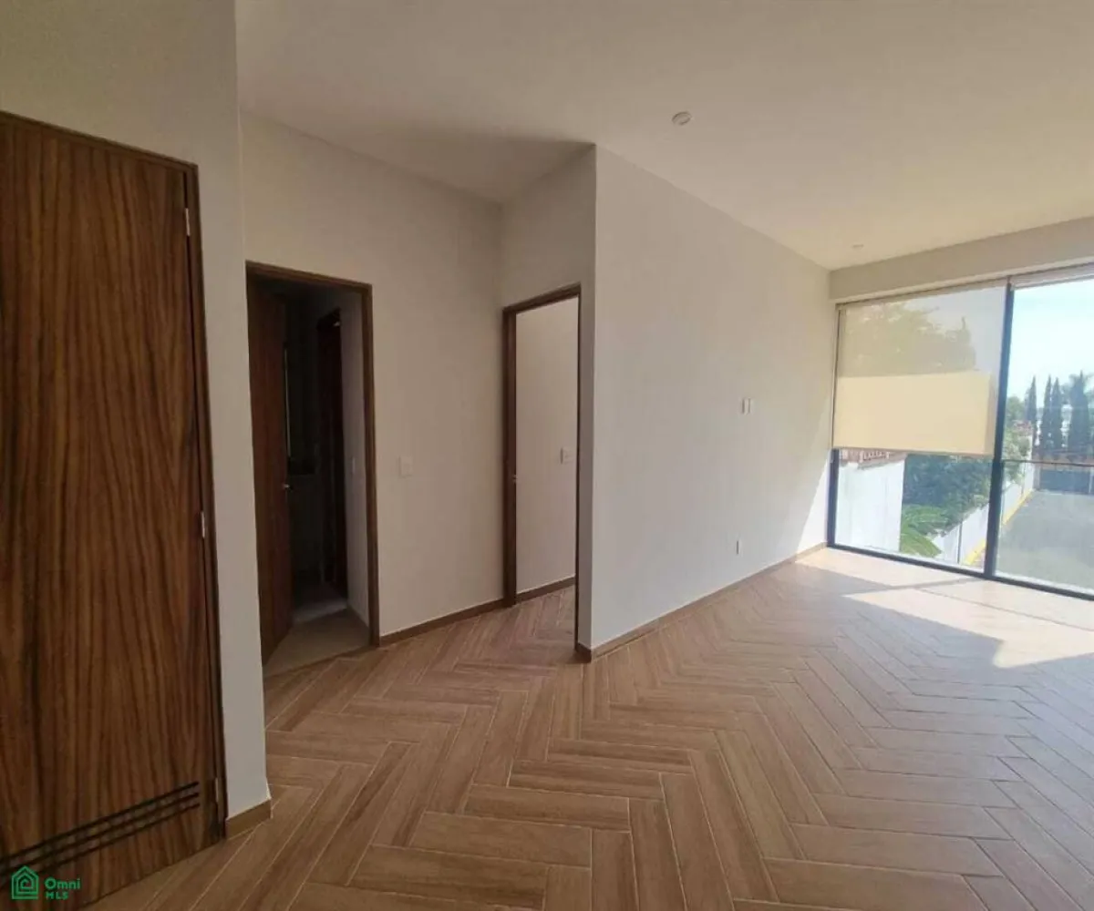 En Venta,Ciudad Granja,Calzada de Los Laureles 835-201, Zapopan, Jalisco 45010, 1 Cuarto,1 Baño,Calzada de Los Laureles,2,MX25897411